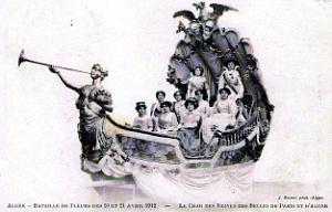 ALGER - BATAILLE DE FLEURS - REINES DES BELLES DE PARIS ET D'ALGER - AVRIL 1912